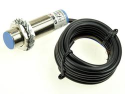 Sensor; inductive; LM18-2005C; SCR; NO/NC; 5mm; 90÷250V; AC; 300mA; cylindrical metal; fi 18mm; 70mm; flush type; with 2m cable; Greegoo; RoHS