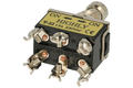 Przełącznik; przyciskowy; TGB-22BS; ON-ON; srebrny; bez podświetlenia; śrubowe; 2 pozycje; 15A; 250V AC; 12mm; 30mm; Highly