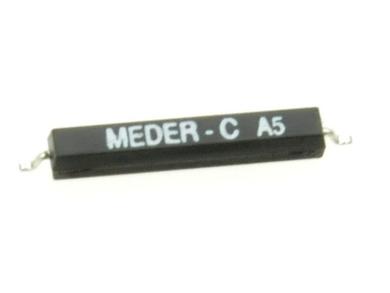 Sensor; reed; MK15C-2; cuboid; 2,5x2,6x16mm; NO; 28÷54,4AT; 500mA; 180V; AC; surface mounted; Meder; RoHS
