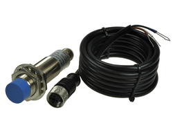Sensor; inductive; LM18-33016NCT-L; NPN; NO/NC; 16mm; 10÷30V; DC; 200mA; cylindrical metal; fi 18mm; not flush type; with 2m cable; Greegoo; RoHS