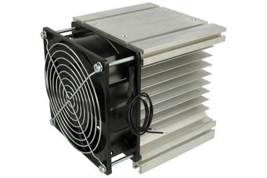 Heatsink; Y-110-161; for 3-phase SSR; with fan 220V AC; 0,27K/W; plain; 110mm; 125mm; 135mm; Firma Piekarz