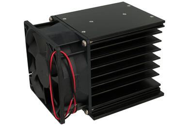 Heatsink; DY-MXW0; for 3-phase SSR; with fan 24V DC; with holes; 0,3K/W; blackened; 138mm; 85mm; 96mm; Firma Piekarz