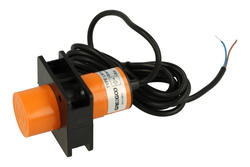 Czujnik; indukcyjny; LM34-3017LA; dwuprzewodowy; NO; 17mm; 6÷36V; DC; 200mA; cylindryczny plastikowy; fi 34mm; 80mm; z przewodem 2mb; Greegoo; RoHS