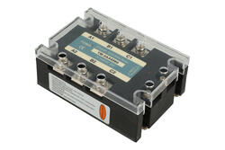 Przekaźnik; SSR (półprzewodnikowy); 3-fazowy; YM-3AA6060; 90÷280V; AC; 60A; 24÷1200V; AC; przełączanie w zerze; SCR (tyrystor); śrubowy na panel; 3 styki zwierne; Yumo; RoHS