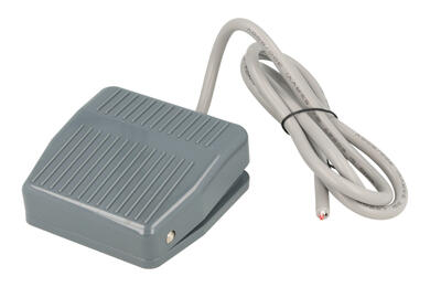 Switch; foot type; CFS-201; ON-(ON); momentary; with cable; 1 way; 2 positions; without guard; 10A; 250V AC; Greegoo; RoHS; grey; grey Switch; foot type; CFS-201; ON-(ON); momentary; with cable; 1 way; 2 positions; without guard; 10A; 250V AC; Greegoo; RoHS; grey; grey